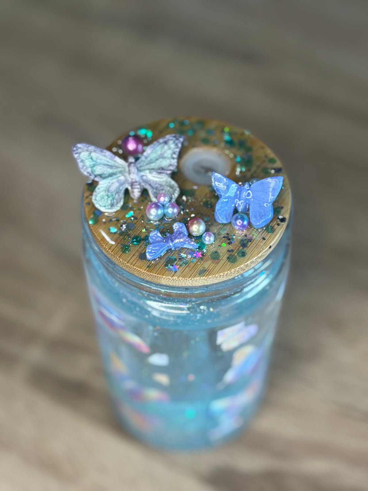 Verre-paille papillons