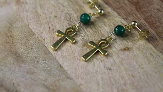 Boucles d’oreilles Ankh coeur